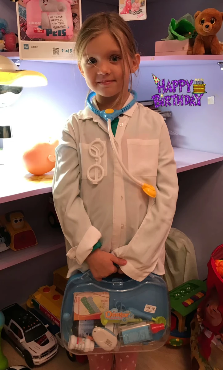 Усик показав архівні кадри доньки на честь її Дня народження