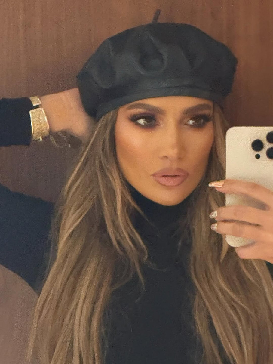 Дженніфер Лопес в інстаграм