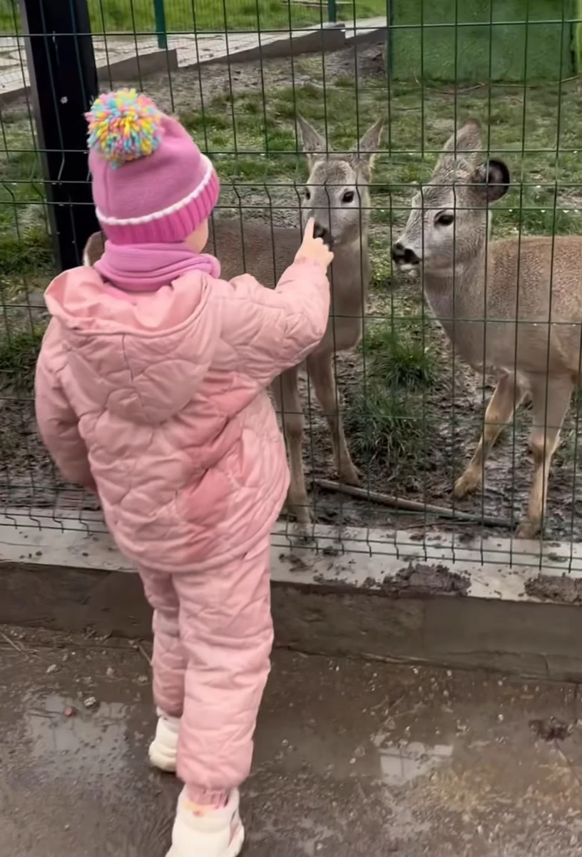 Наталія Могилевська замилувала відео з дочкою у зоопарку