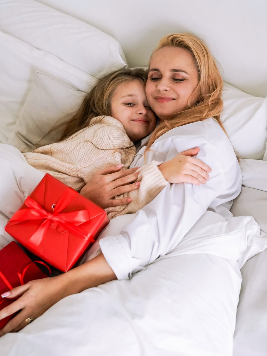 Лілія Ребрик з дочкою попозували для фото