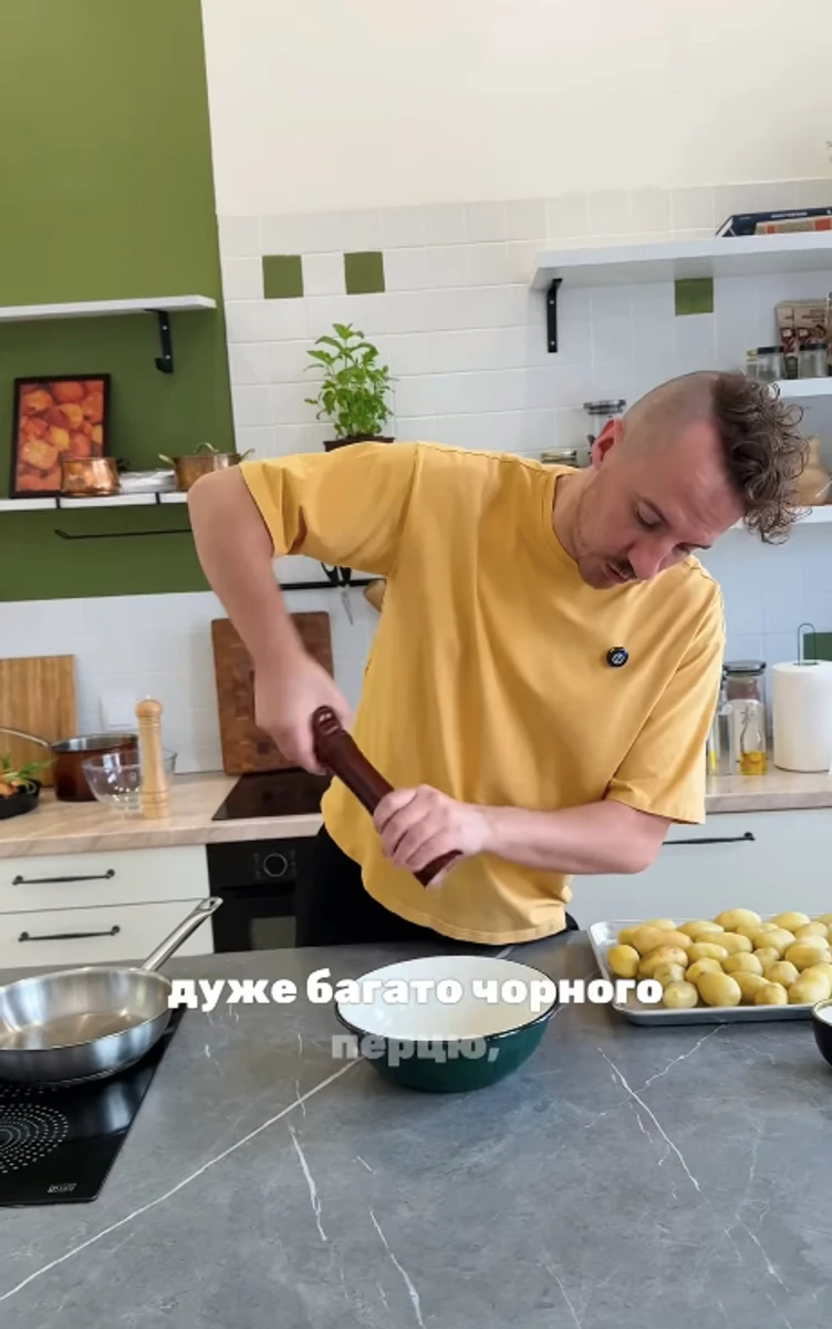 Євген Клопотенко показав, як зробити молоду картоплю більш запашною