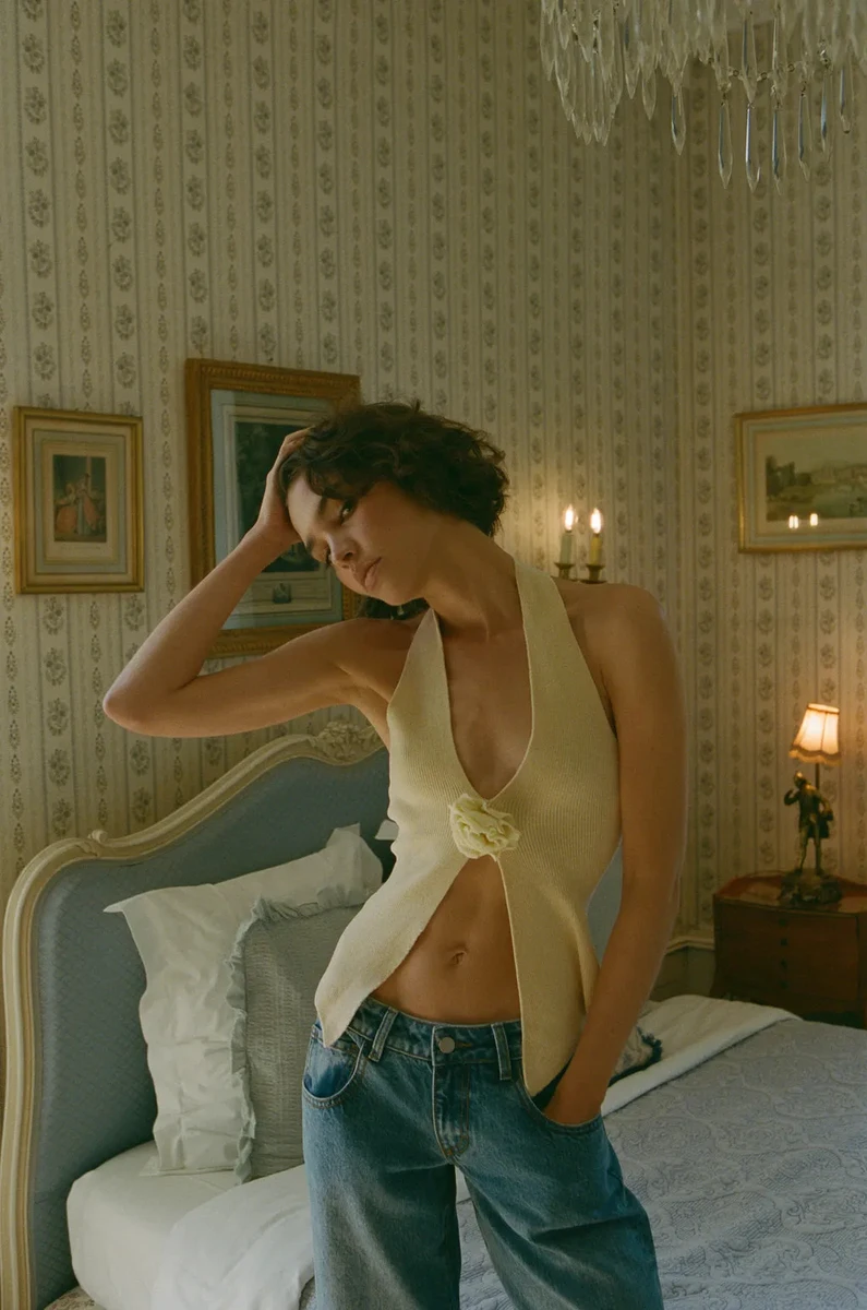 Вʼязана майка на літо