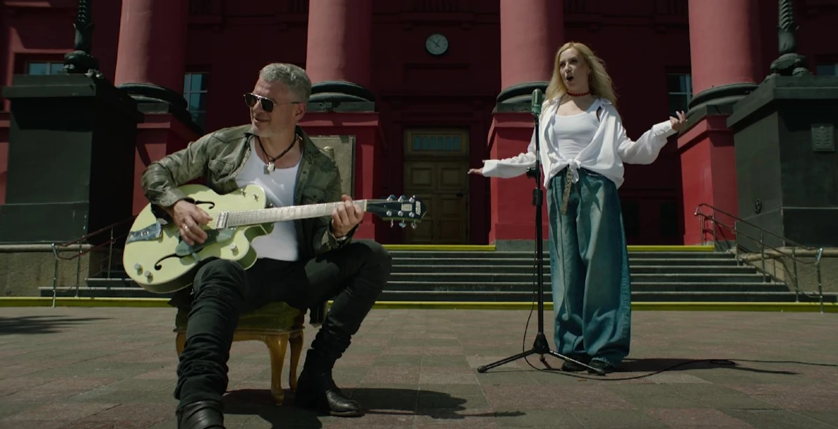 Арсен Мірзоян у кліпі Матвієнко