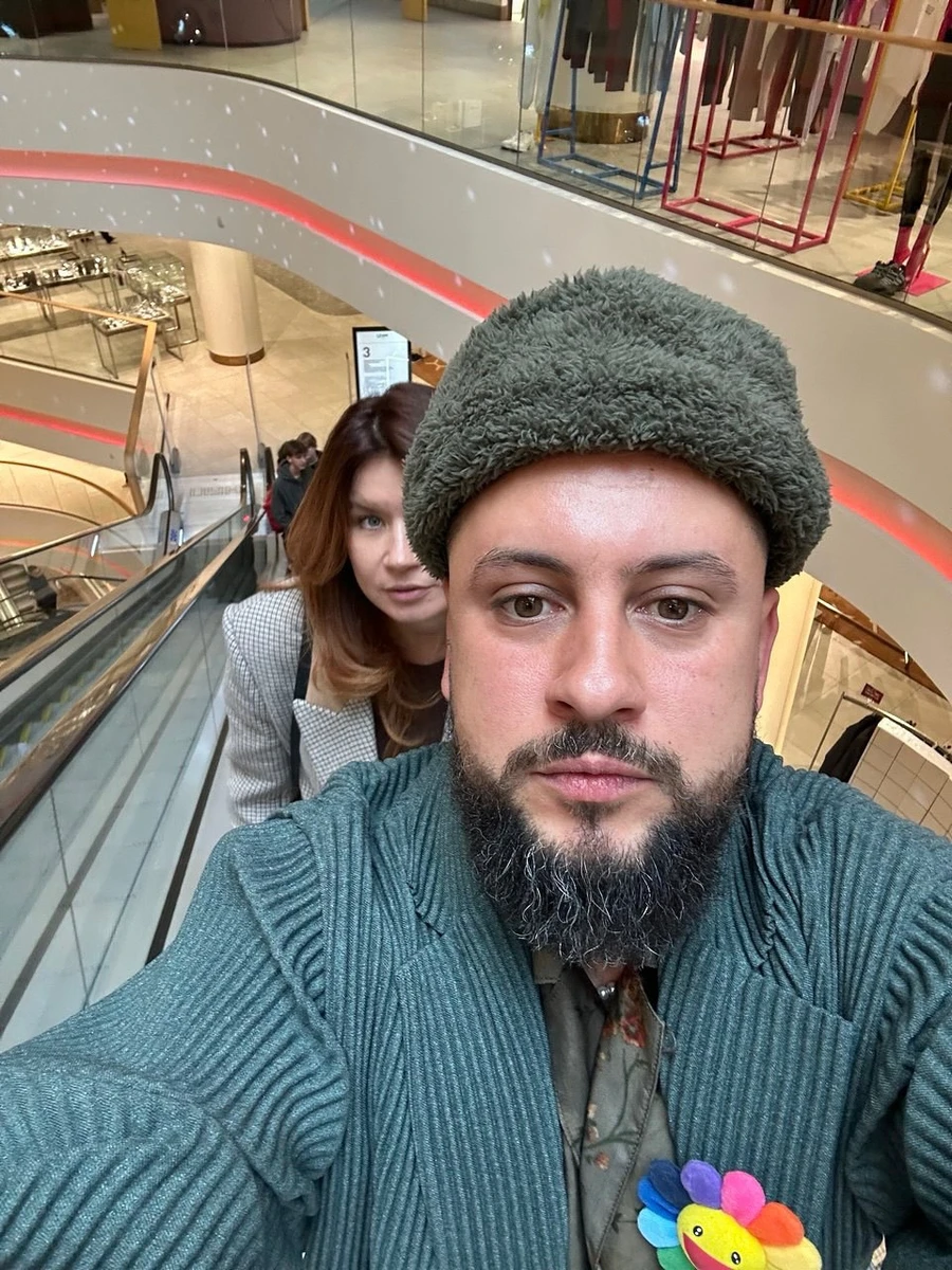 Дмитро Монатік показався з дружиною в стильних образах