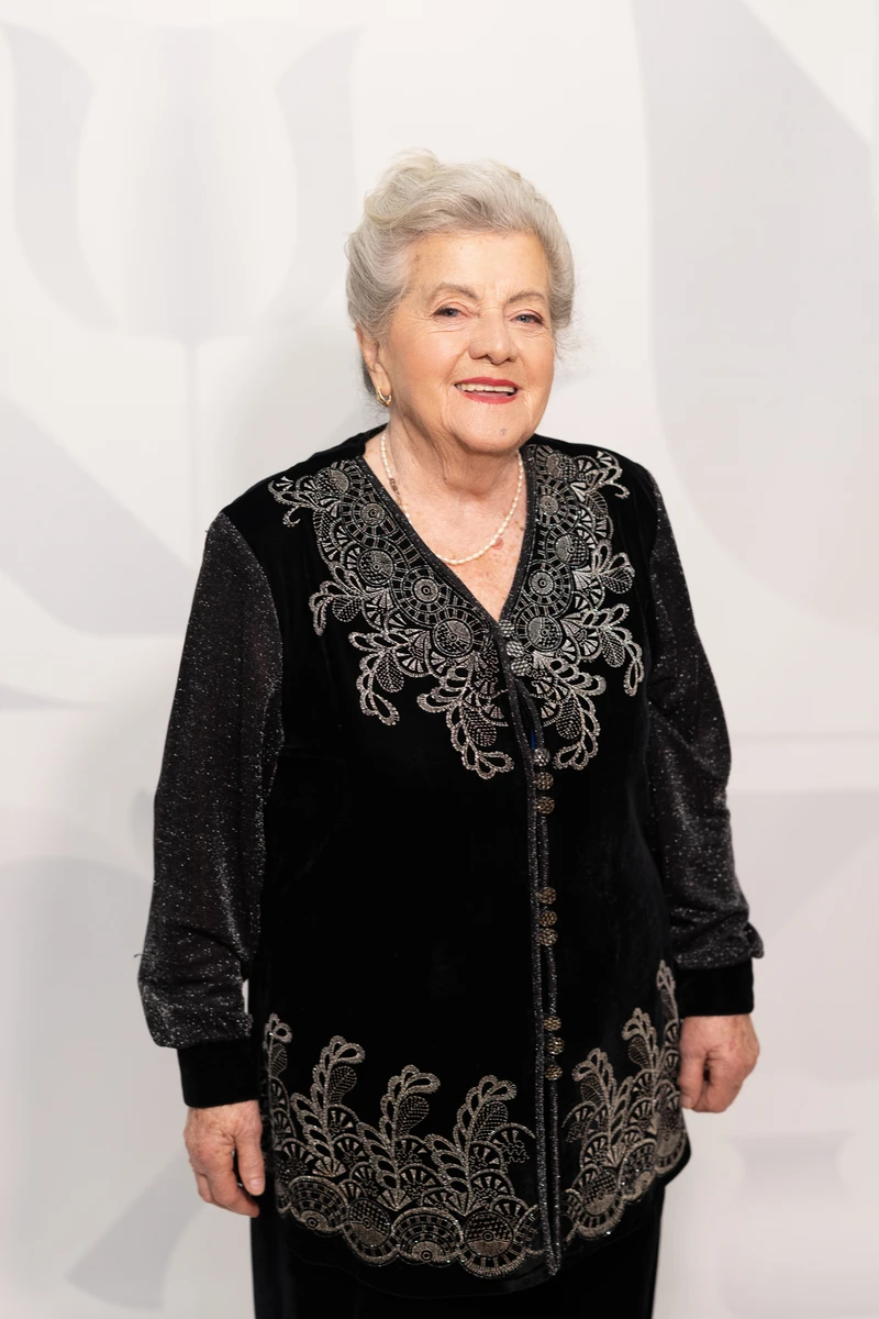 Надія Знахаренко - трояндова волонтерка з Херсона 