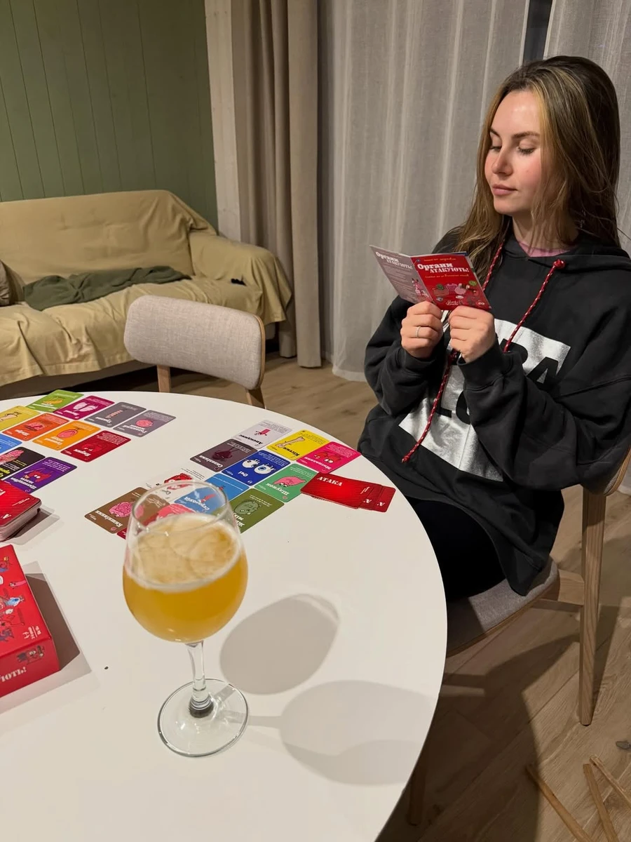 Фіма Константиновський з дружиною святкують річницю стосунків