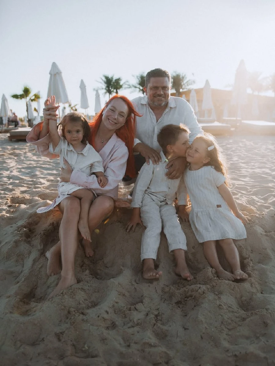 Родина Тарабарової