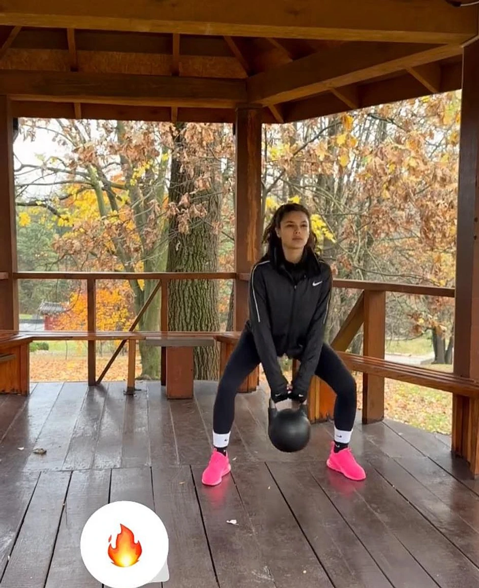 Займатися посеред осінніх дерев - саме задоволення 