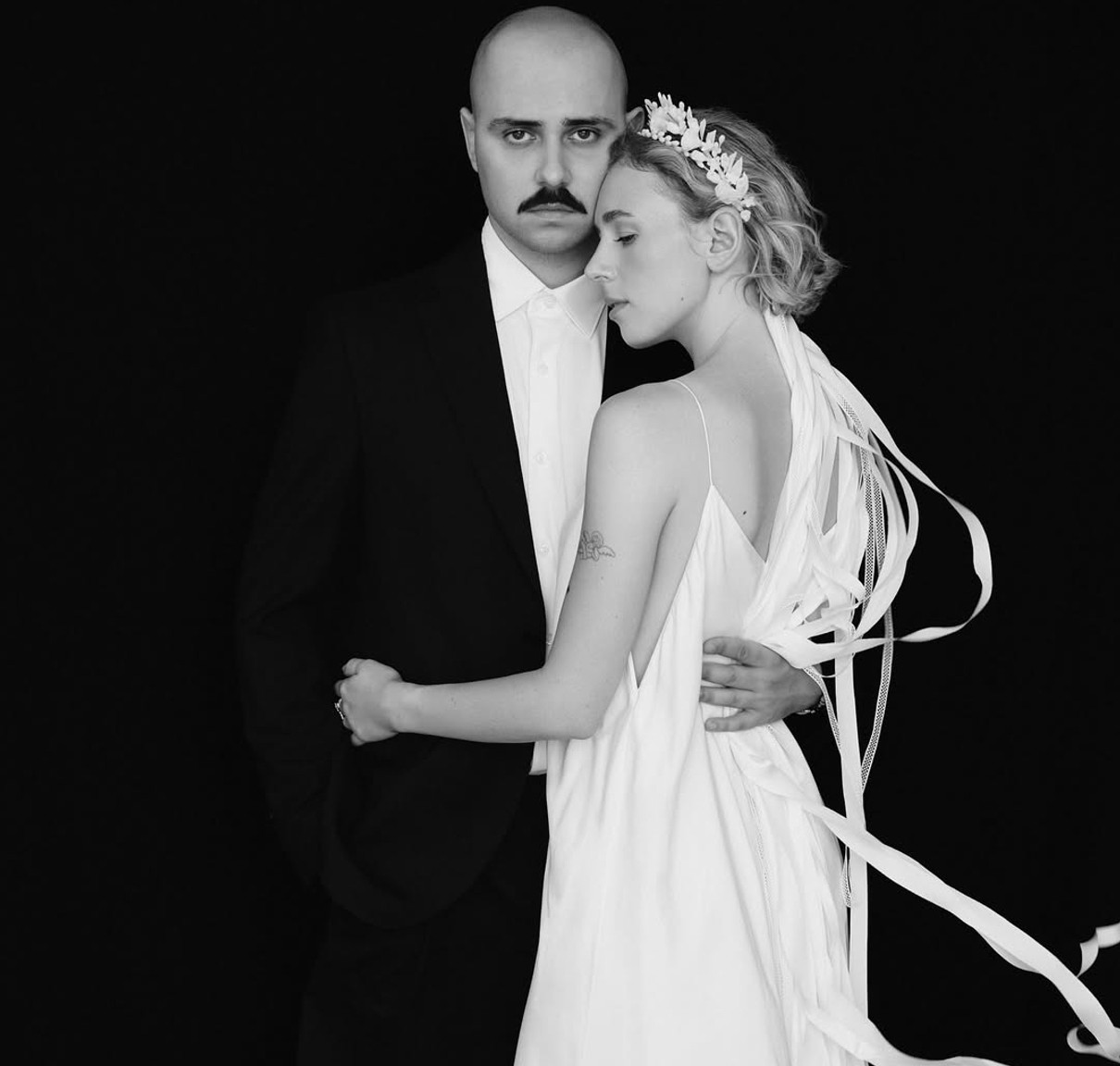 Репер OTOY зі своєю коханою