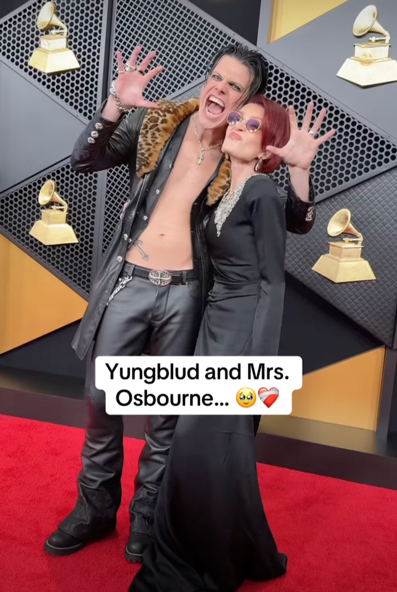 Yungblud та Шерон Осборн попозували на Греммі