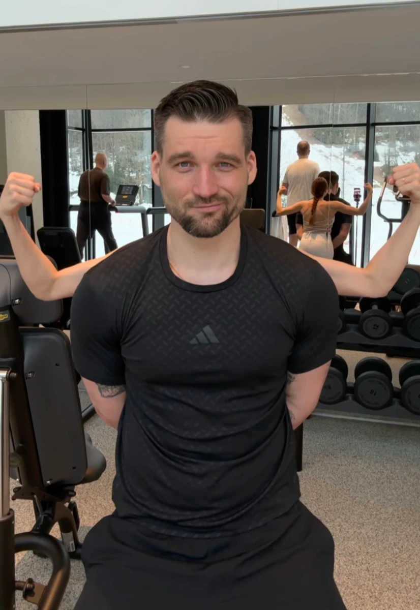 Наталка Денисенко зняла кумедний ролик про біцепси з бойфрендом