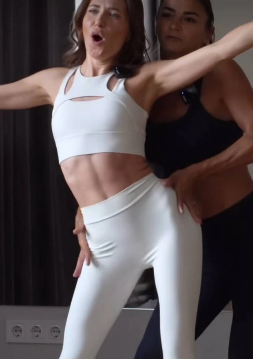 Видно, що на паркеті було гаряче