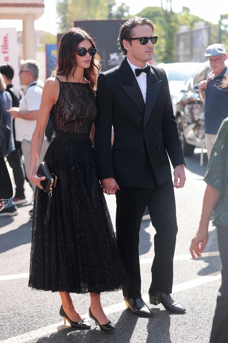 Дочка Сінді Кроуфорд з коханим