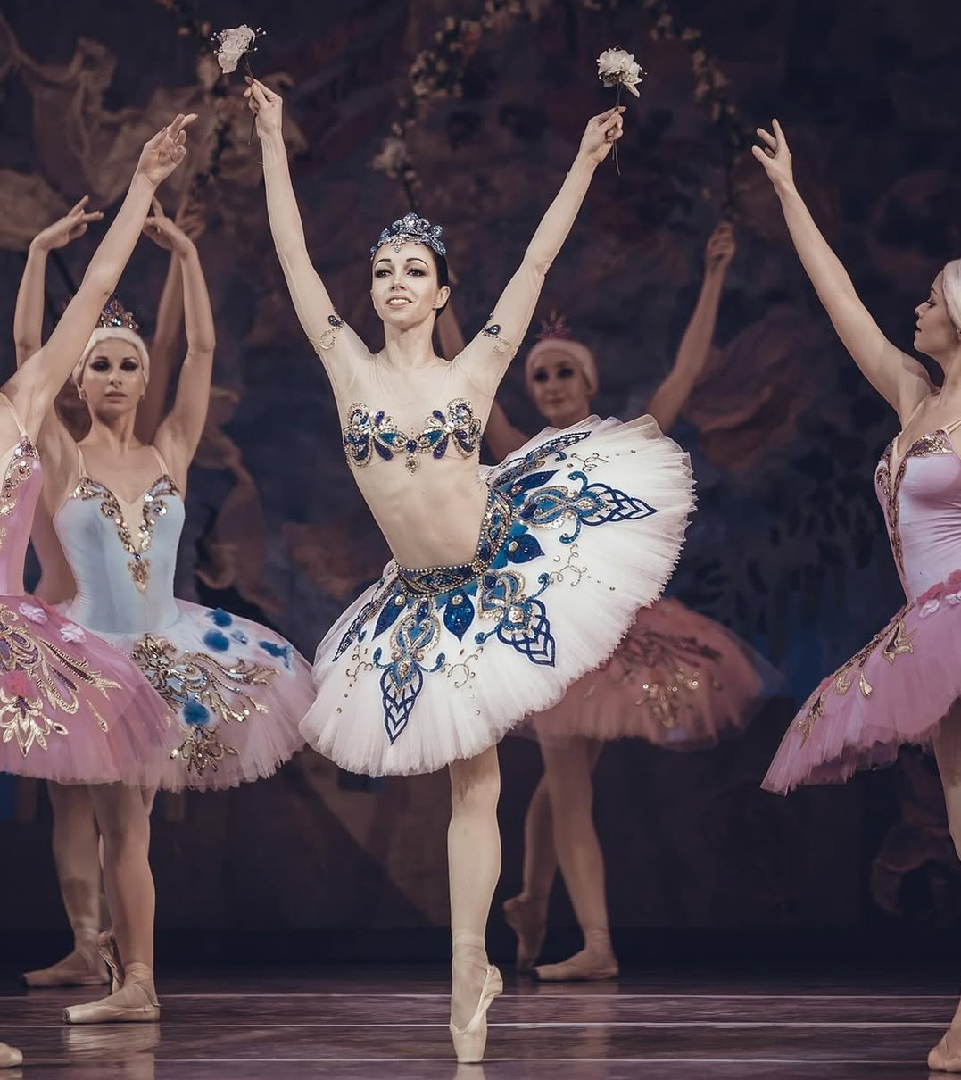 Катерина Кухар дебютувала на балетній сцені у ранньому віці