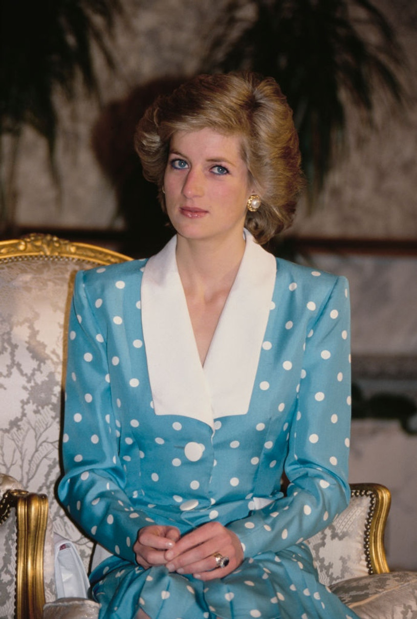 Цю горошкову сукню від Catherine Walker принцеса Діана неодноразово вигулювала в 1980-х