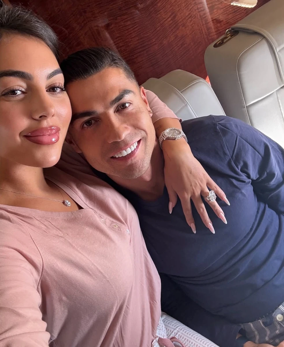 Стало відомо, коли Кріштіану Роналду одружиться з коханою