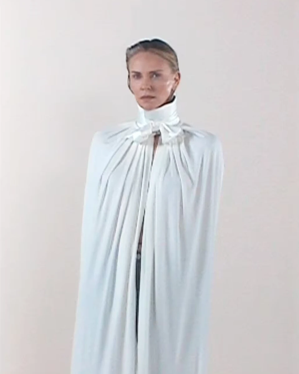 Шарліз Терон показалася на нових фото