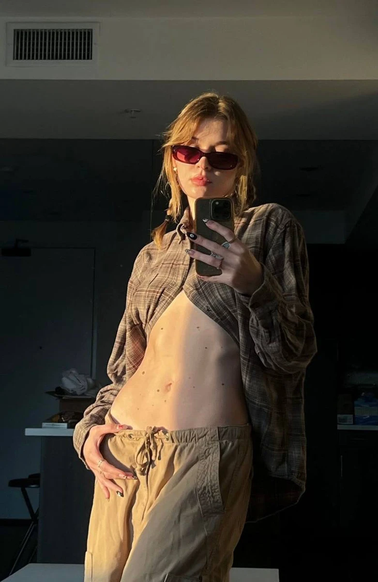 23-річна дочка Брежнєвої