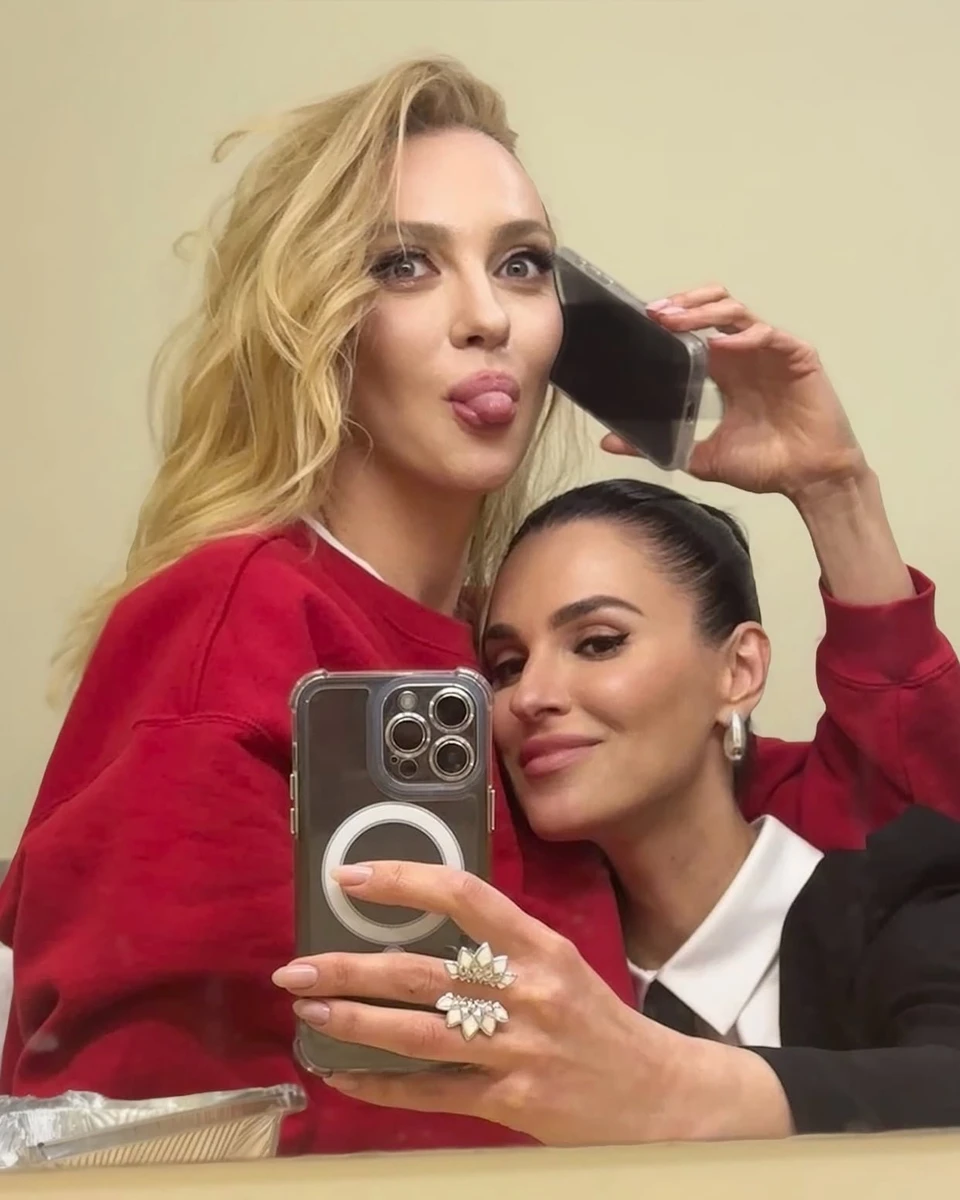 Оля Полякова привітала Єфросиніну з днем народження