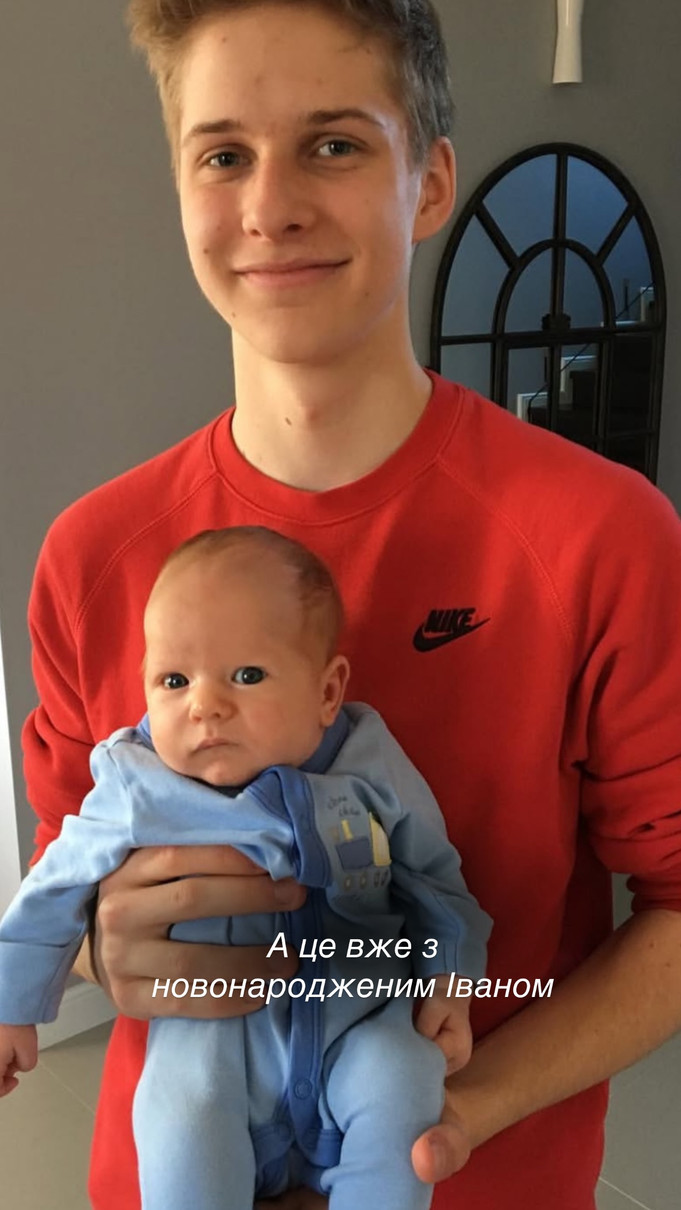 Катерина Осадча показала старшого сина з молодшим на милому фото