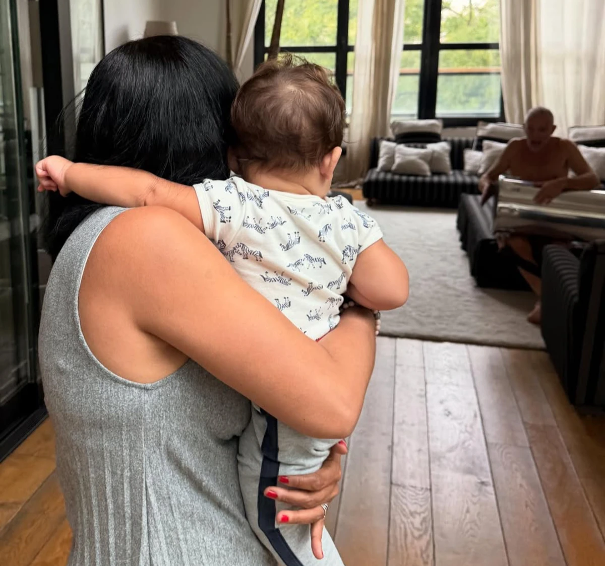 Кохана Венсана Касселя потішила фото з їхнім сином