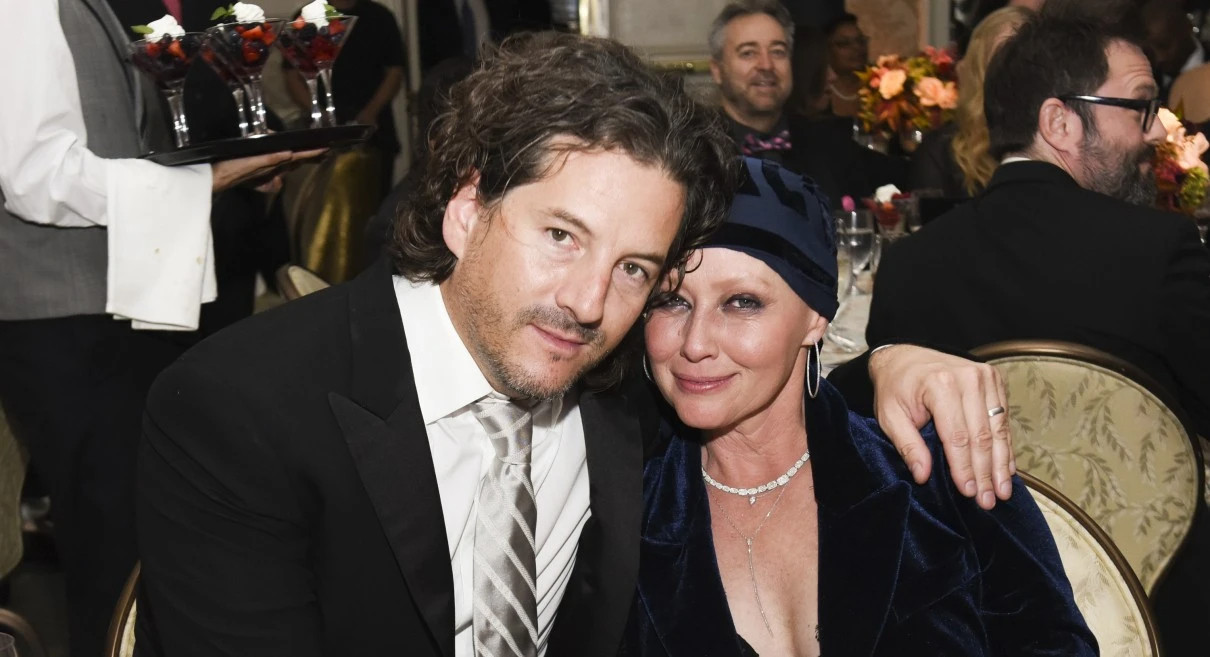 Шеннен Догерті зі своїм чоловіком Куртом