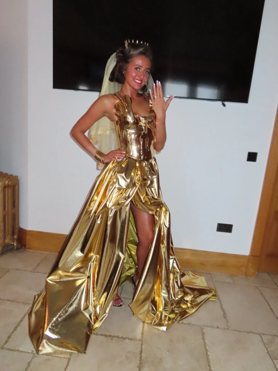 Венесуела Ф'юрі похвалилася обручкою від нареченого