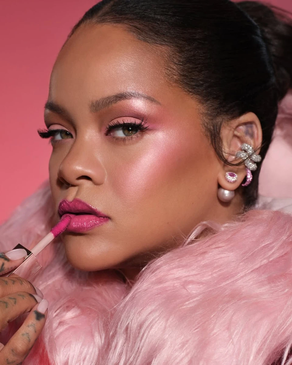 Ріанна для Fenty Beauty