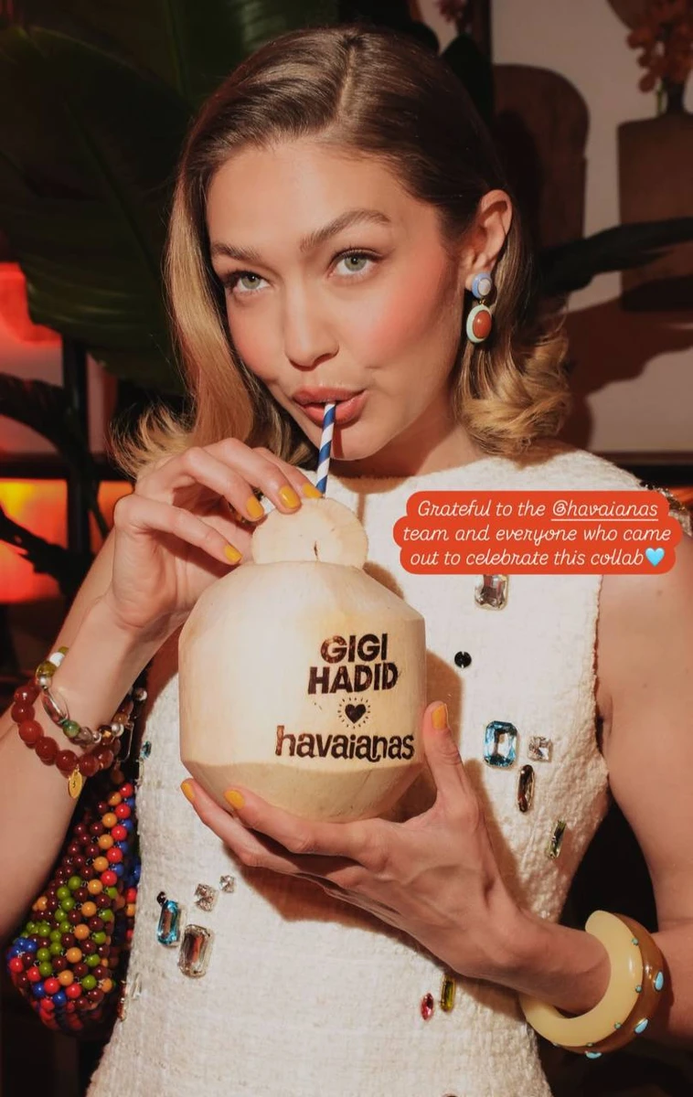 Хадід на заході на честь кампейну