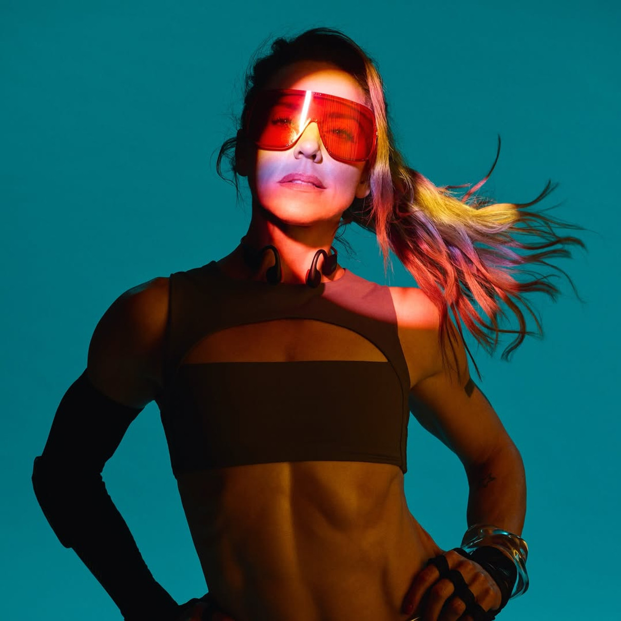 Мелані Сі похвалилася пресом