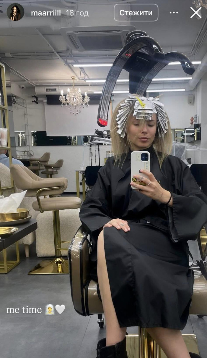 Донька Олени Кравець