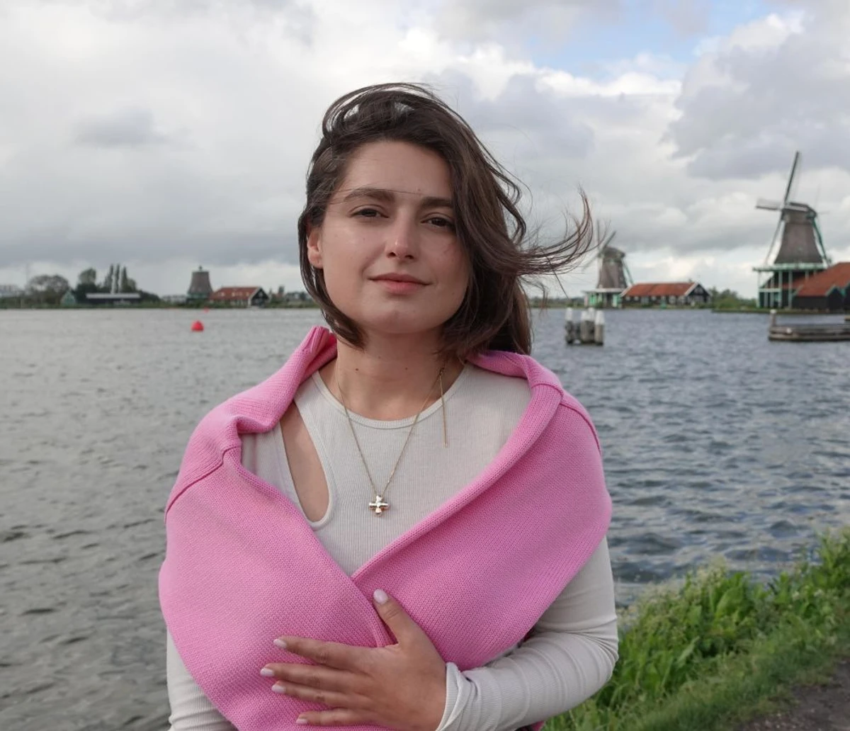 Я не можу ні на кого працювати, мені важливо працювати на свою ідею, хай яка вона буде цікава чи не цікава для інших. Якщо є якісь обмеження чи заборони - це катастрофа, - каже Маша 