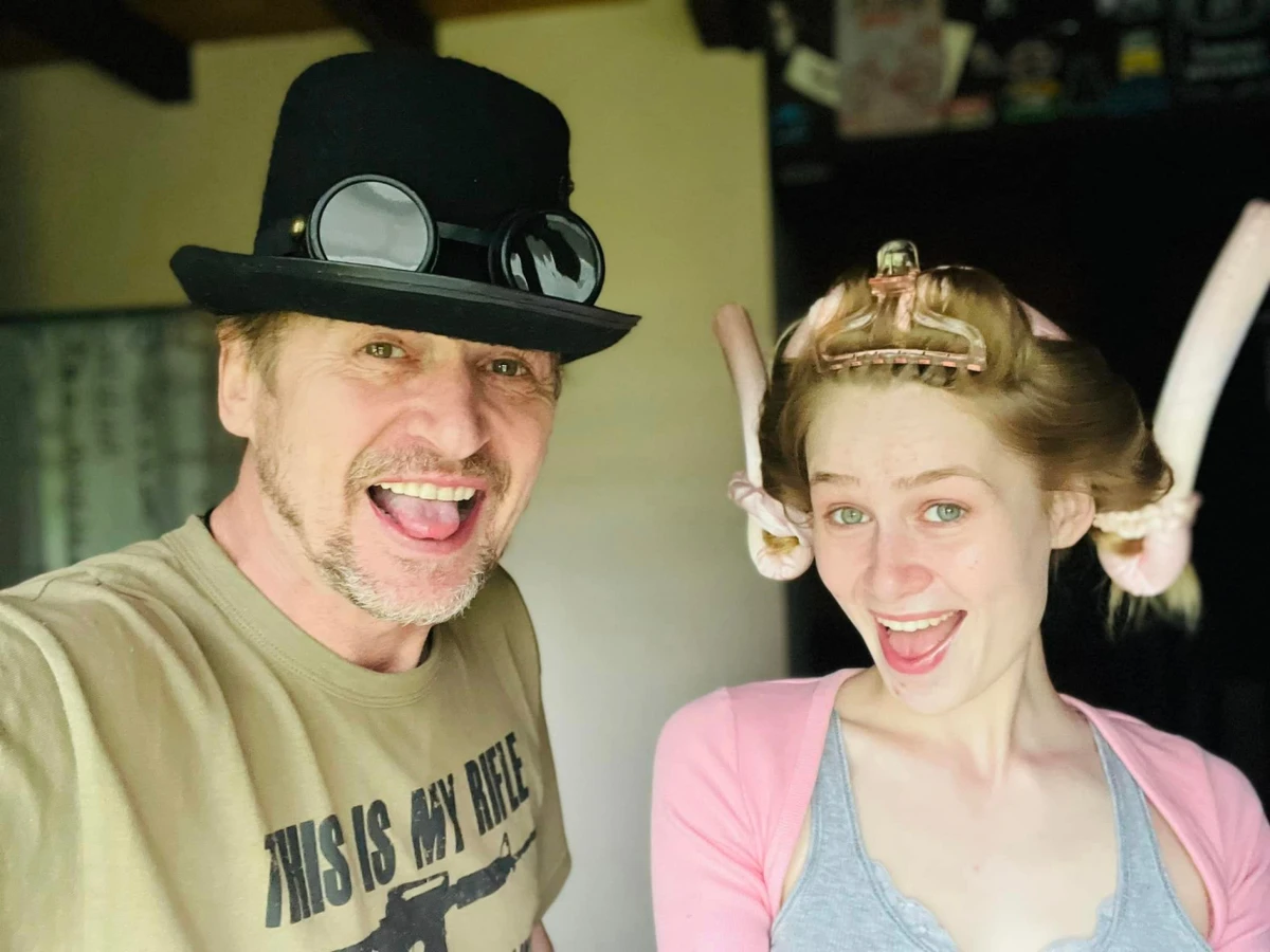 Юрко зворушливо привітав доньку