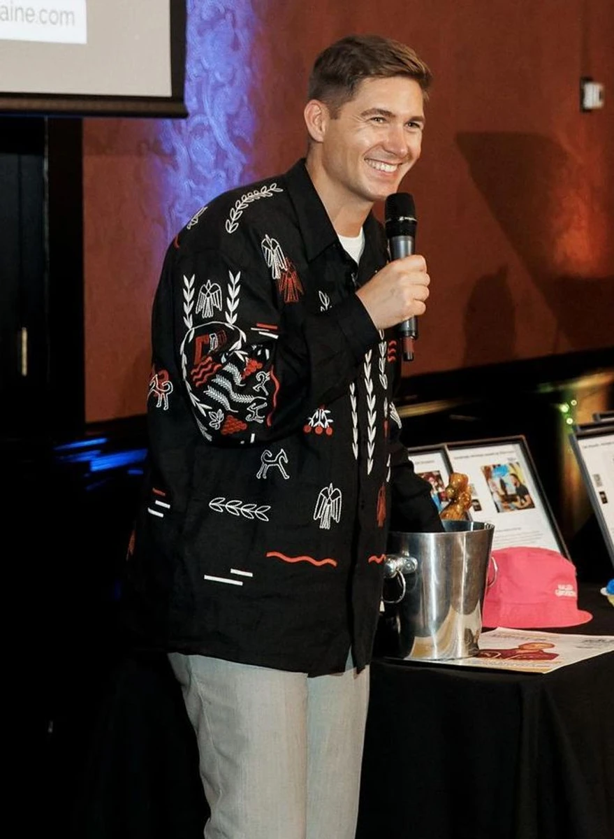 Оригінальний варіант у ведучого Володимира Остапчука