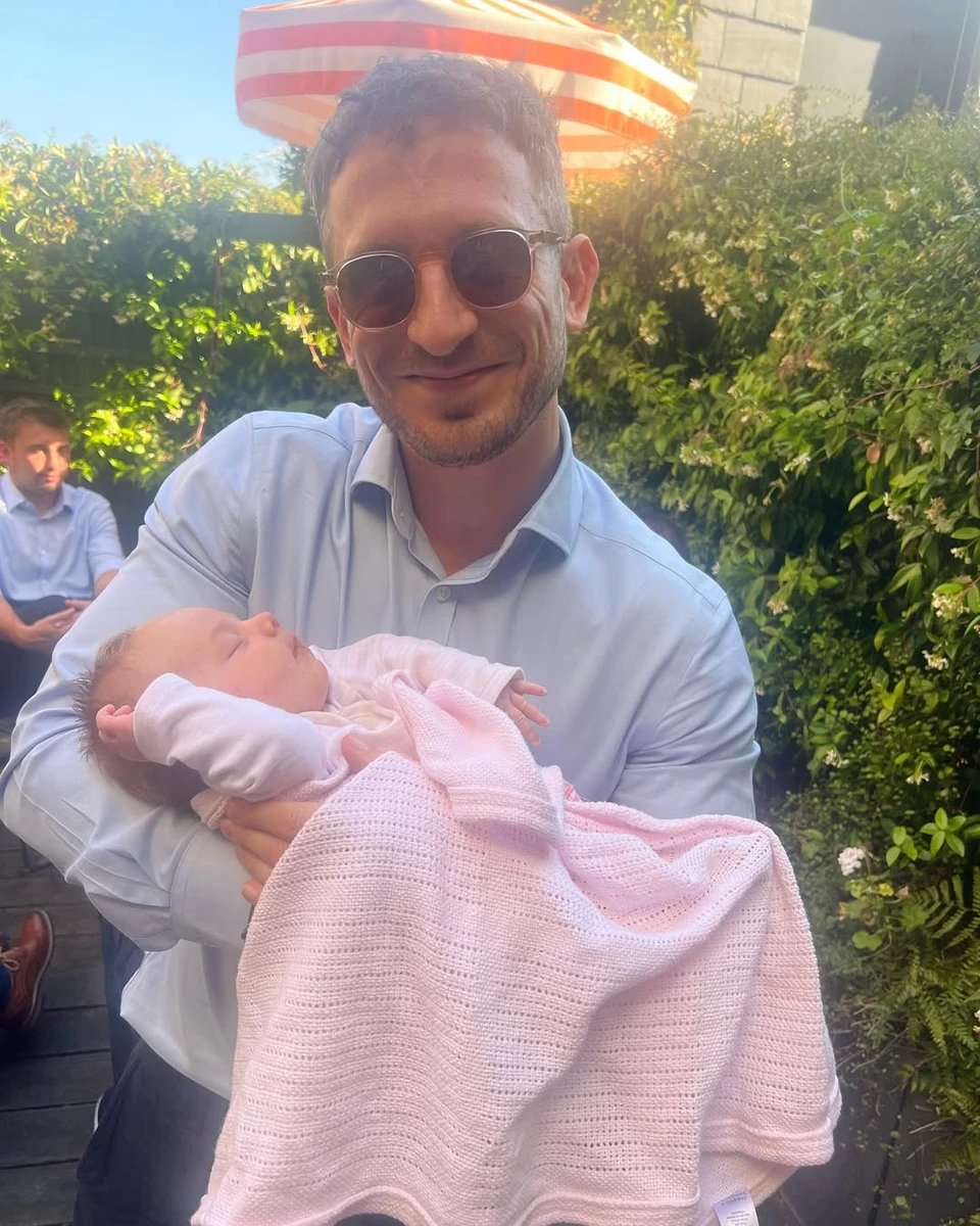 Дружина Джонсона показала фотографії маленької дочки