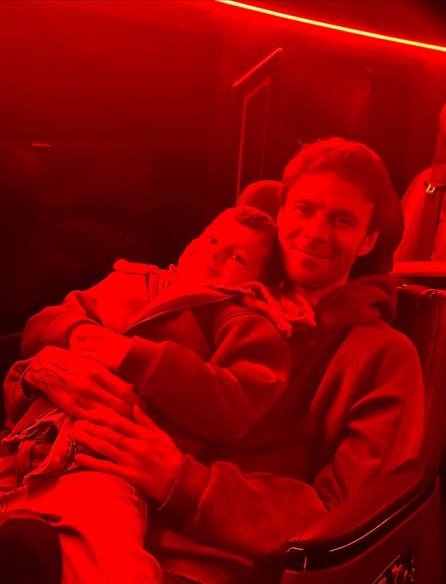 Макс Барських з сином Міші Романової