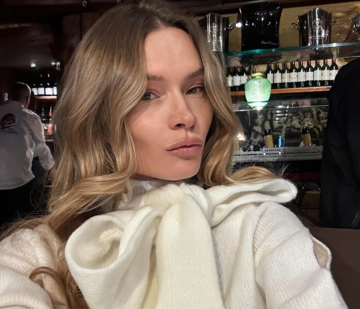 Тетяна Богдан робить фото