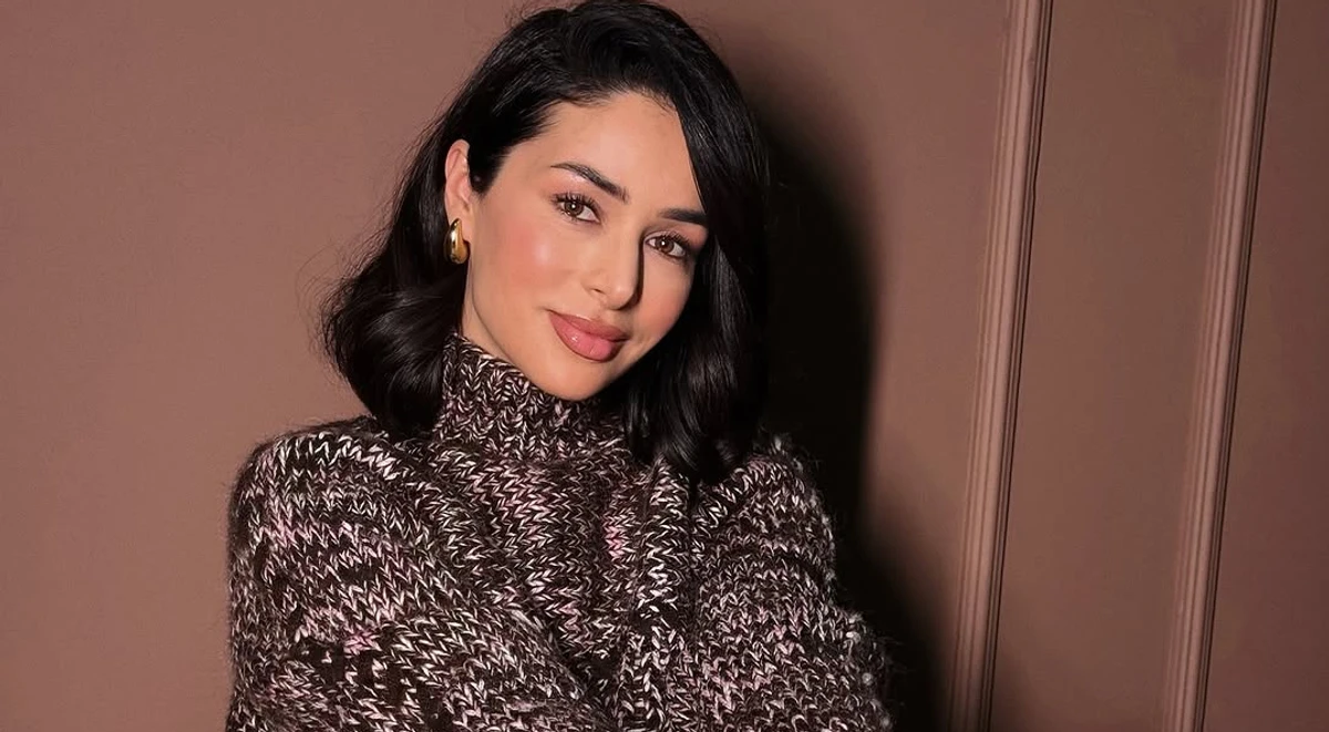 Злата Огнєвіч позує для фото