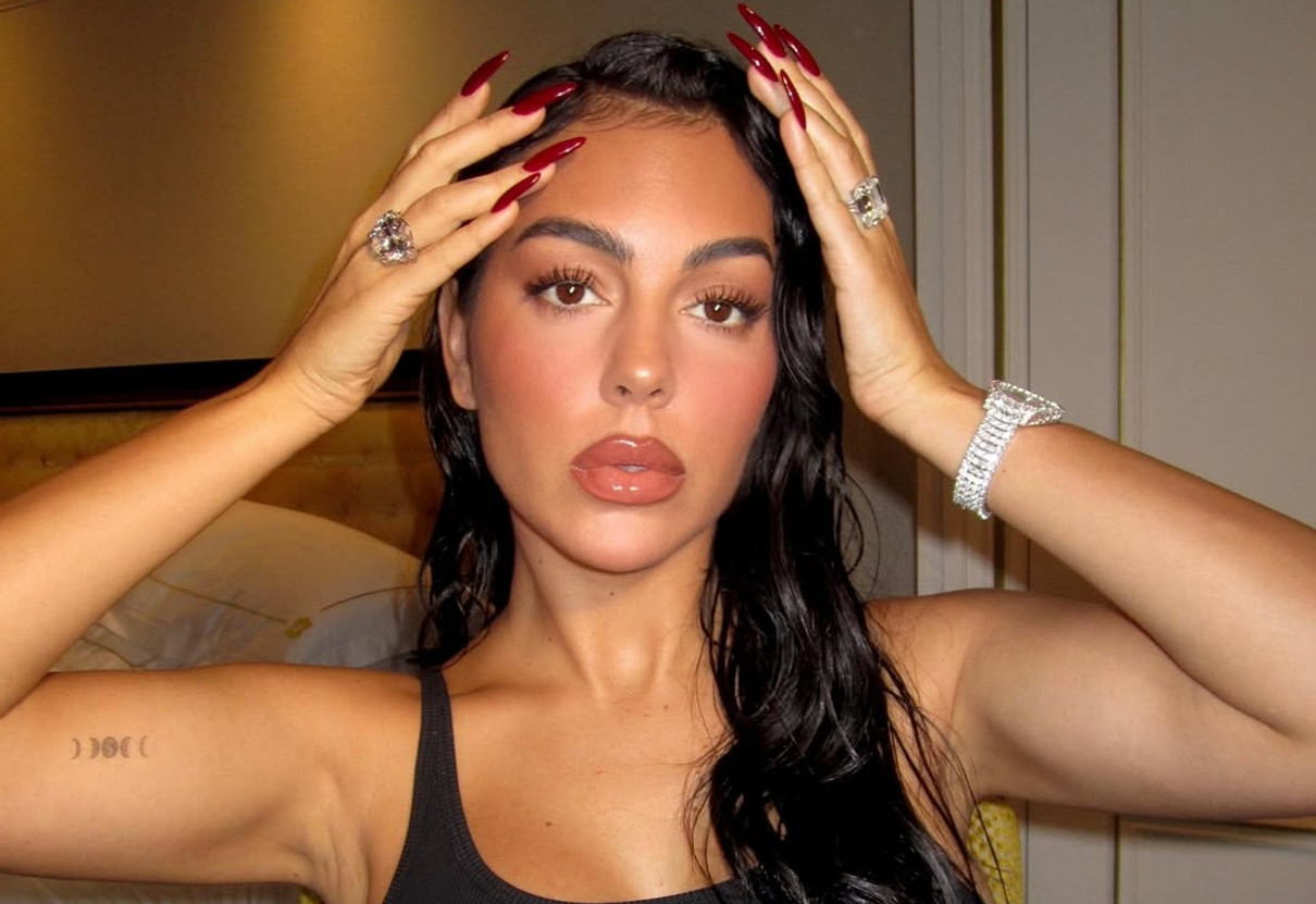 Джорджина Родрігес показала милі фото з відпочинку з дітьми