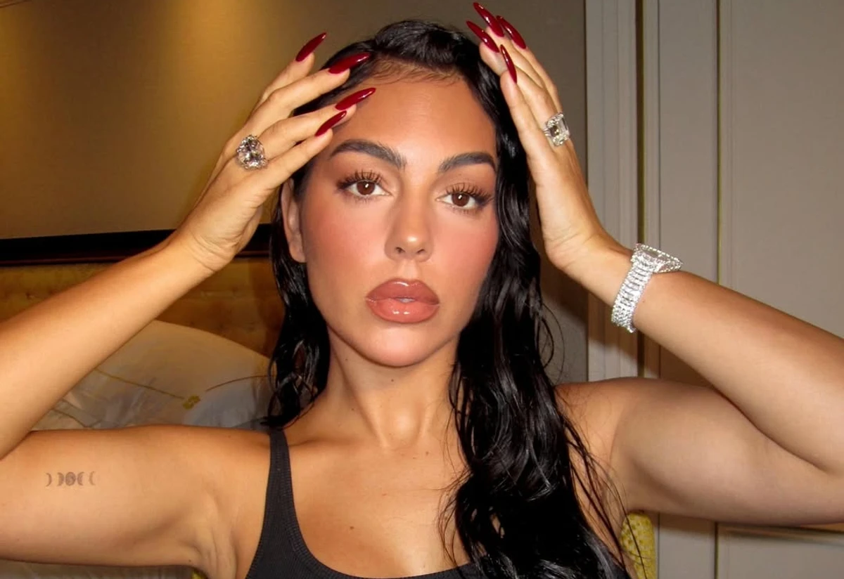 Джорджина Родрігес показала милі фото з відпочинку з дітьми