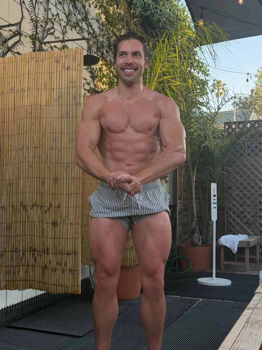 Син Арнольда Шварценеггера