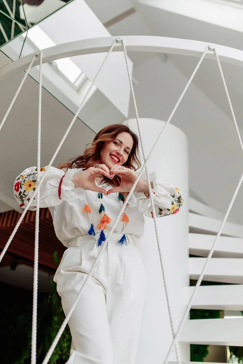 Денисенко у вишиванці