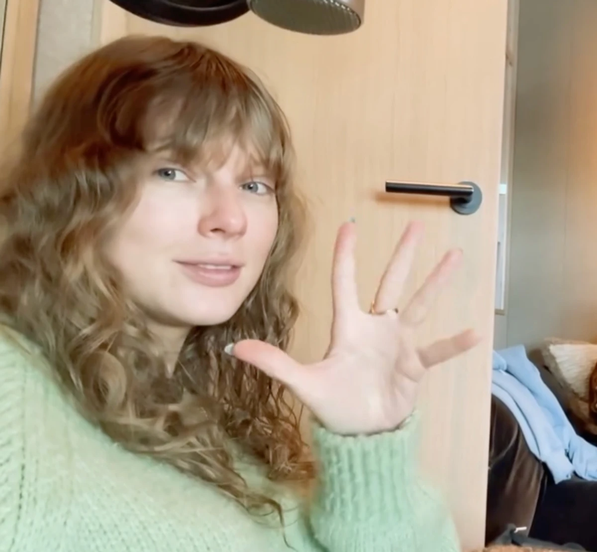 Тейлор Свіфт показала справжню себе без косметики