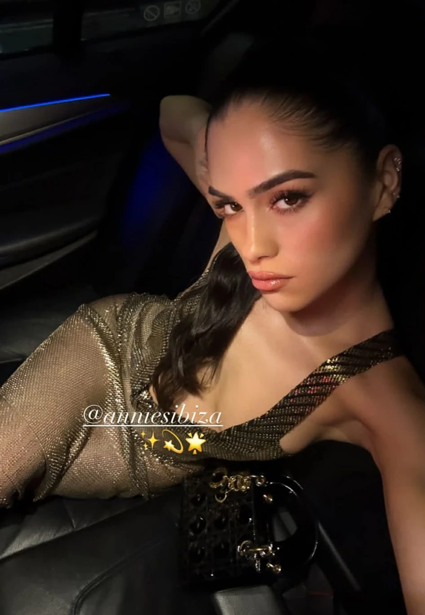 Кім Тернбулл селфі