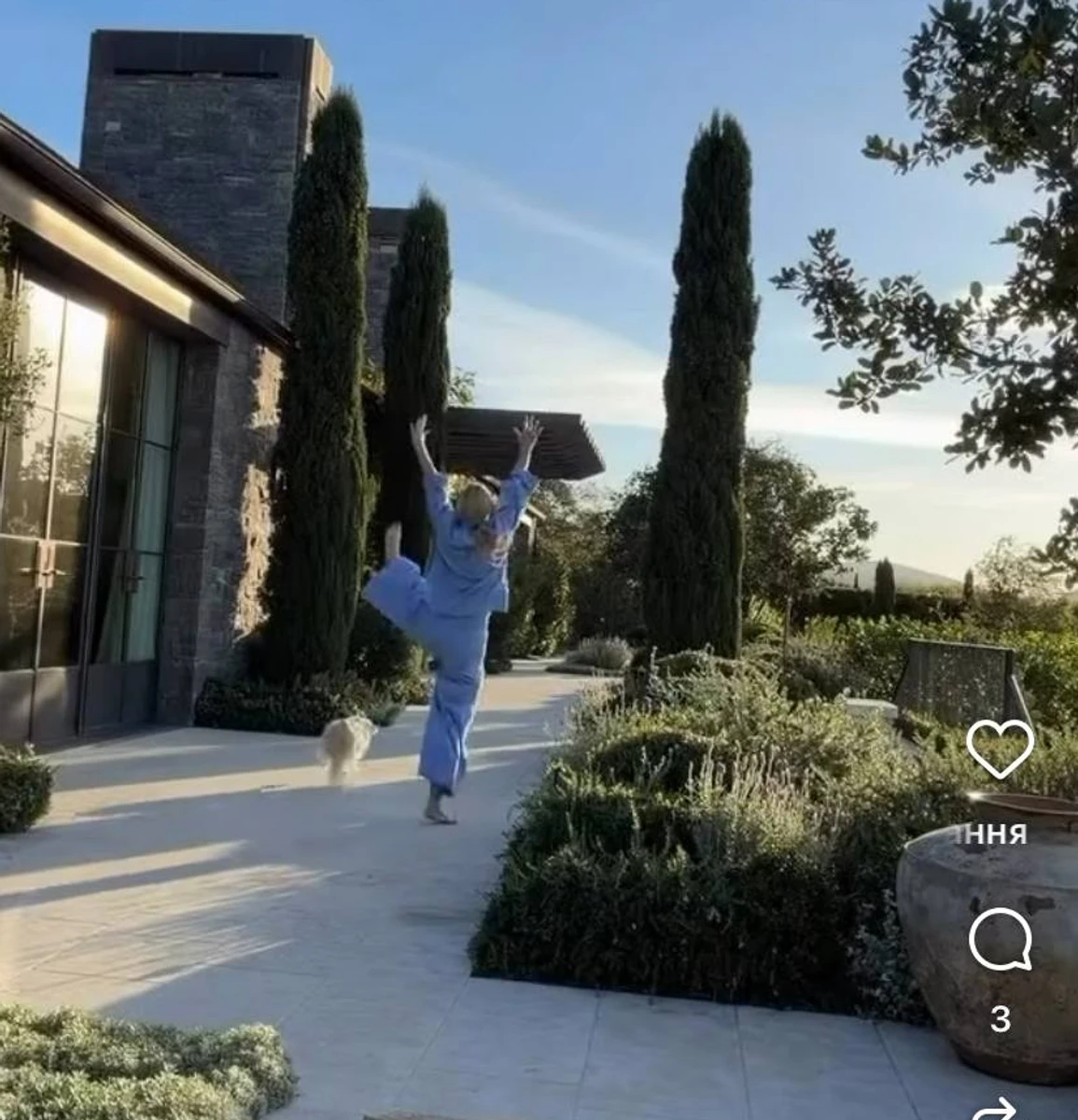 Гвінет Пелтроу вигуляла піжаму від українського бренду