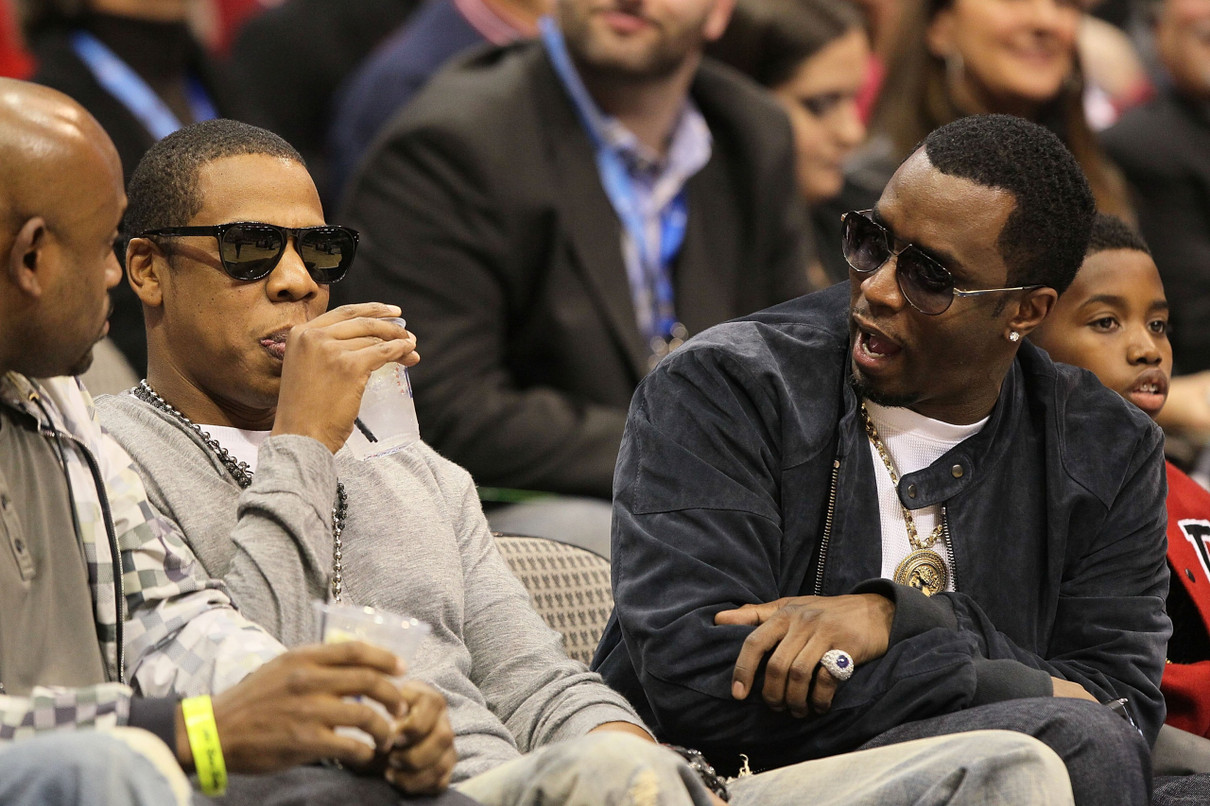Jay-Z та Шон Комбс на баскетбольному матчі