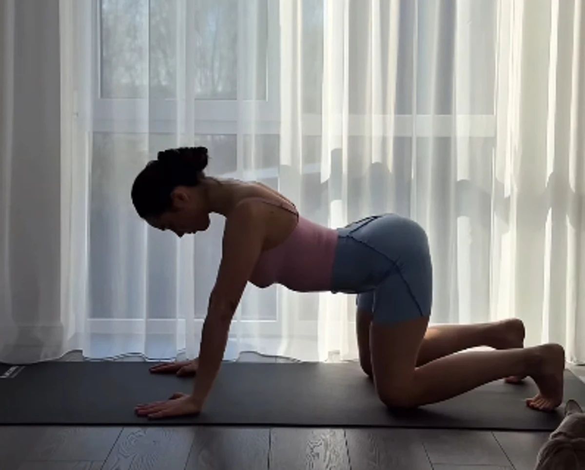 Дружина Євгенія Кота продемонструвала вправи для жінок