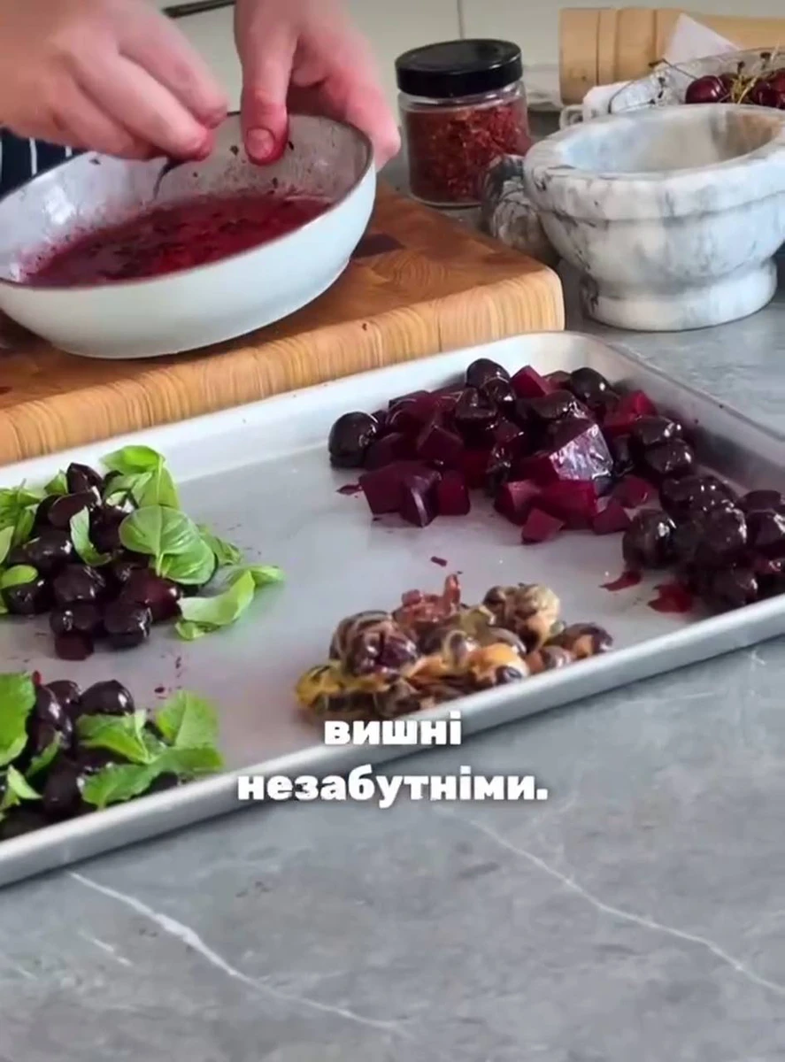 Клопотенко показав, як зробити вишні незабутніми 