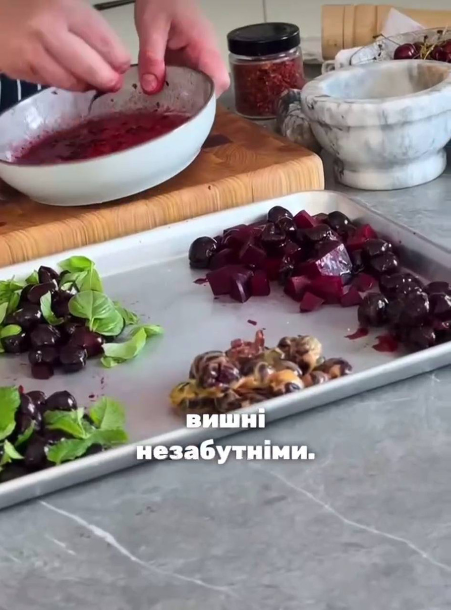 Клопотенко показав, як зробити вишні незабутніми