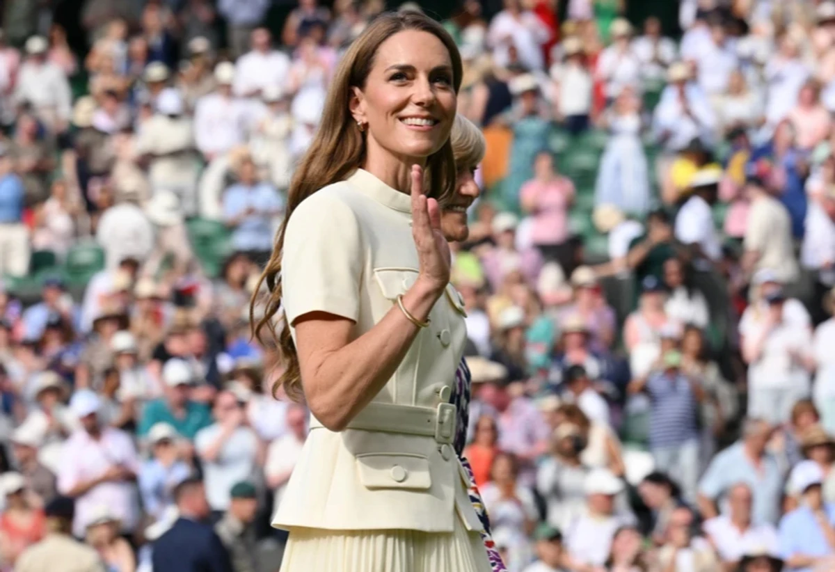 Принцеса Вельська Кейт Міддлтон позує для фото